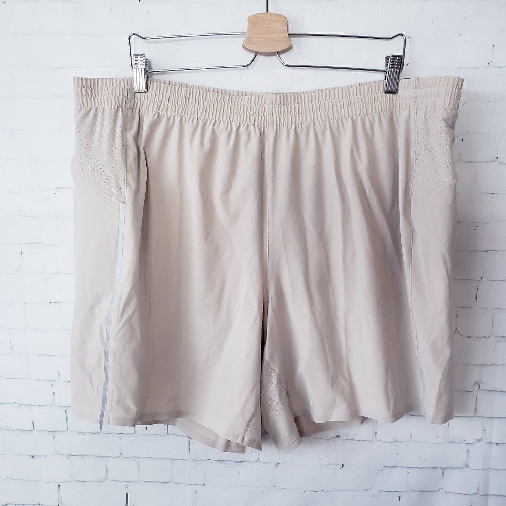 VRST Mens Accelerate Short Size XXL 7" Inch Inseam Stone Quarry Beige NEW Liner